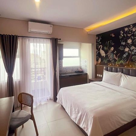 Aj Boutique Hotel ยอกยาการ์ตา ภายนอก รูปภาพ
