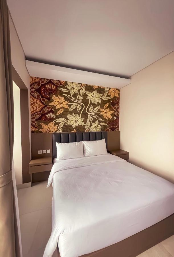 Aj Boutique Hotel ยอกยาการ์ตา ภายนอก รูปภาพ