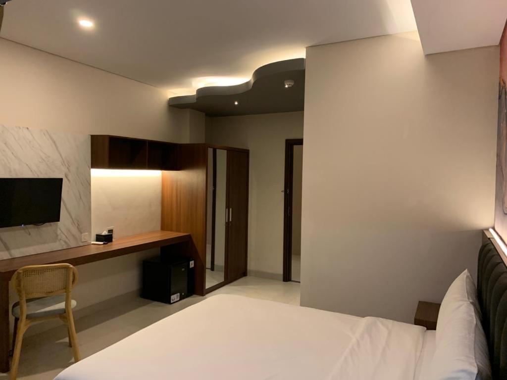 Aj Boutique Hotel ยอกยาการ์ตา ภายนอก รูปภาพ